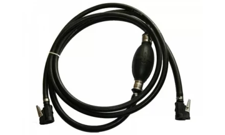 Шланг топливный 8 мм с грушей армир для плм M/Y С24620 купить в Магнитогорске