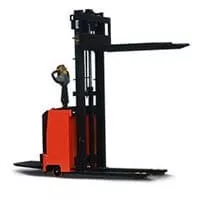 Штабелер электрический самоходный с платформой PROLIFT SDK 1536 h-3600 мм купить в Магнитогорске