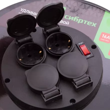 Удлинитель силовой 50 м, 16А, тип УХз16, КГ 3 x 1.5 мм, на стальной катушке, 4 розетки Сибртех 95877 купить в Магнитогорске