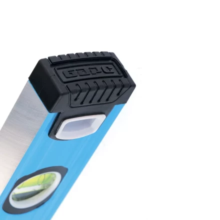 Уровень алюминиевый 1200 мм профиль 1.6 мм фрезерованный ударопрочные заглушки 3 глазка БАРС 34428 купить в Магнитогорске