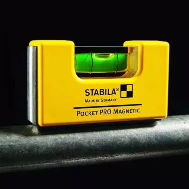 Уровень тип  Pocket Pro Magnetic 70x20x40мм в алюминиевом корпусе с магнитами с V-образным пазом  STABILA купить в Магнитогорске