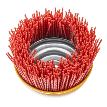 Щетка для УШМ Denzel, 100 мм, Чашка, нейлоновая щетина, М14, 74469 купить в Магнитогорске