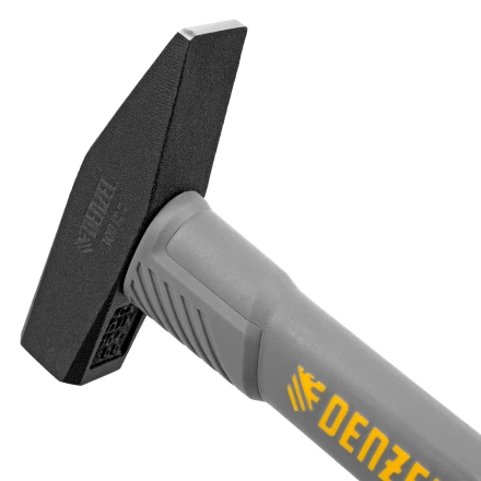 Молоток слесарный, 300 г Denzel, кованый, фибергласовая рукоятка c TPR покрытием 10483 купить в Магнитогорске