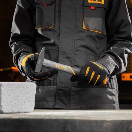 Молоток слесарный, 300 г Denzel, кованый, фибергласовая рукоятка c TPR покрытием 10483 купить в Магнитогорске