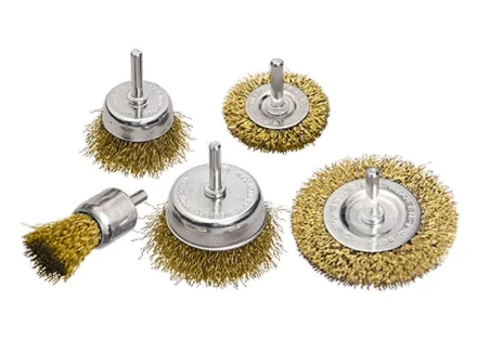 Набор щеток для дрели 5 шт 2 плоские 50-75 мм + 3 &quot;чашки&quot; 25-50-75 мм со шпильками MATRIX 74492 купить в Магнитогорске