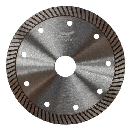 Диск алмазный по бетону TURBO ULTRA UNIVERSAL SKYWER 250*2,8*10*25,4 mm купить в Магнитогорске