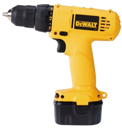 Аккумуляторная дрель-шуруповерт DeWalt DW 907 K2A купить в Магнитогорске