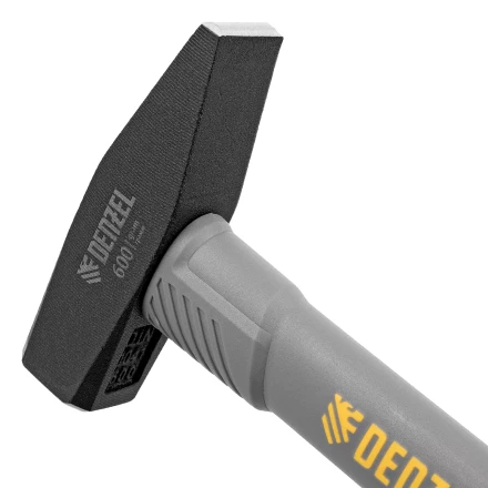 Молоток слесарный, 600 г Denzel, кованый, фибергласовая рукоятка c TPR покрытием, 10486 купить в Магнитогорске