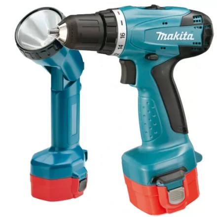 Аккумуляторная дрель-шуруповерт Makita 6271DWPLE +фонарь купить в Магнитогорске