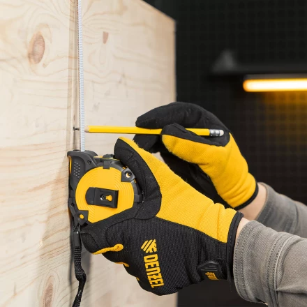 Рулетка Denzel 5м х 19мм, автоматич. фиксац., нейлон. покрытие, магнит. зацеп, двухстор. разметка, 31521 купить в Магнитогорске