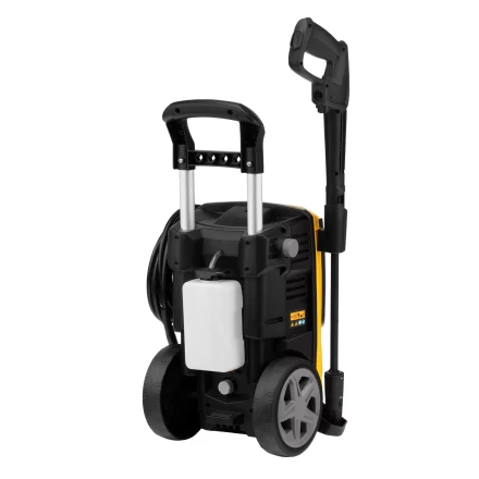 Моечная машина высокого давления Denzel R-180 58238, 2200 Вт, 180 бар, 380 л/ч, колесная купить в Магнитогорске