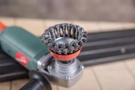 Кордщетка HAMMER чаша 85мм для УШМ витая сталь (207-106) купить в Магнитогорске