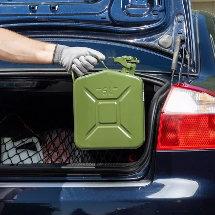 Канистра для ГСМ Stels 53143, металлическая, 5 литров купить в Магнитогорске