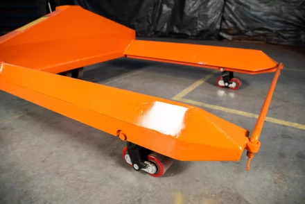 Тележка гидравлическая для рулонов 2500 кг 1150х850 мм полиуретановые колеса TOR ZT 1182529 купить в Магнитогорске