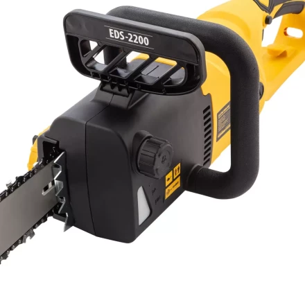 Пила цепная электрическая Denzel EDS-2200 2.2 кВт продольная шина 45 см шаг 3/8 паз 1.3 мм 62 звена 95619 купить в Магнитогорске