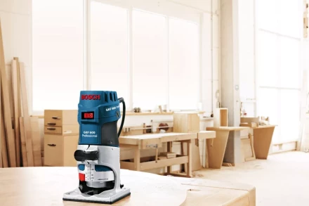Фрезер кромочный Bosch GKF 600 0.601.60A.100 в кейсе купить в Магнитогорске