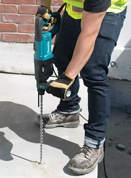 Перфоратор Makita HR2641 купить в Магнитогорске