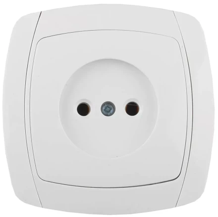 Розетка СВЕТОЗАР &quot;CITY LIGHT&quot; одинарная в сборе, без заземления, цвет белый, 16А/~250В SV-54200-W купить в Магнитогорске