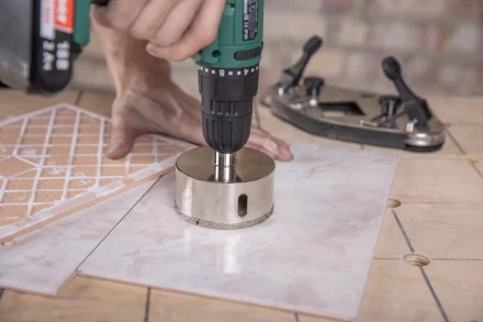 Коронка алмазная HAMMER Ф82мм HEX(DHS82.0*65/5) купить в Магнитогорске