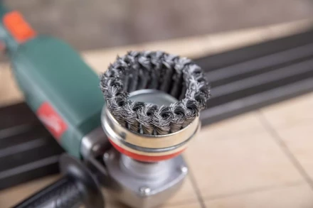 Кордщетка HAMMER чаша 75мм для УШМ витая сталь (207-110) купить в Магнитогорске