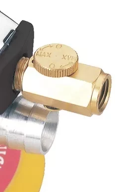 Пневмошлифмашина орбитальная Fubag SR 150 CV с пылеотводом c набором купить в Магнитогорске