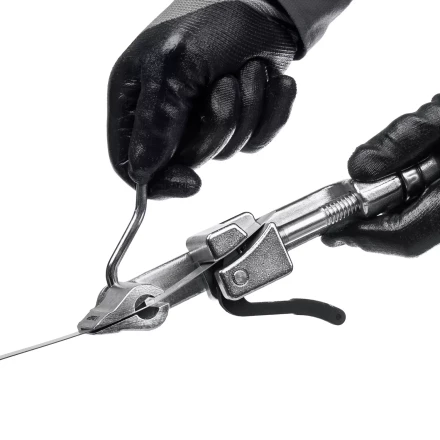 ЗУБР ИНВ-20, инструмент для натяжения стальной монтажной ленты, Профессионал (22627) купить в Магнитогорске