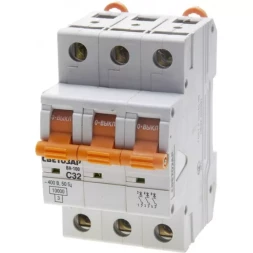 Выключатель автоматический СВЕТОЗАР 3-полюсный, 32 A, &quot;C&quot;, откл. сп. 10 кА, 400 В SV-49073-32-C