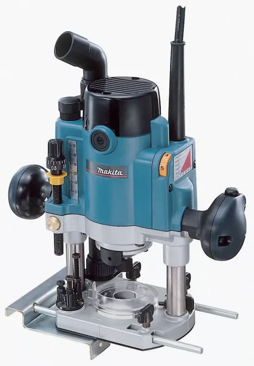 Фрезер Makita RP1110C купить в Магнитогорске