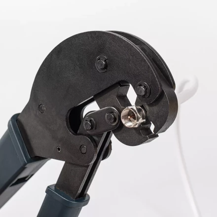 Пресс-клещи КВТ HT-106E для опрессовки F и BNC разъемов на коаксиальный кабель RG-58, RG-6, RG-11, RG-213 (85138) купить в Магнитогорске