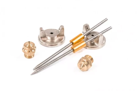 Пневматический краскопульт с верхним бачком V=1,0 л + сопла диаметром 1.2, 1.5 и 1.8 мм  MATRIX 57315 купить в Магнитогорске