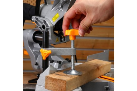 Пила торцовочная DEKO DKMS2200-255 Laser, 063-4218 купить в Магнитогорске