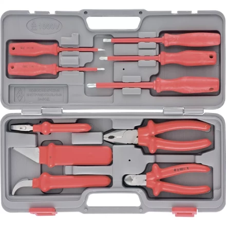 Набор Электомонтажник-3 в пластиковом боксе НИЗ артикул 13446 купить в Магнитогорске