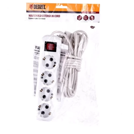 Удлинитель бытовой с заземлением и выключателем 5 м 4 розетки 10 A серия УХз10 Denzel 95978 купить в Магнитогорске