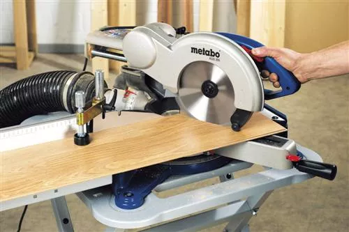 Пила торцовая Metabo KGS 255 PLUS купить в Магнитогорске