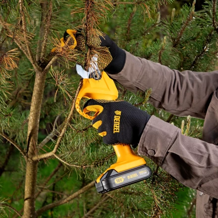 Перчатки универсальные, силиконовое нанесение, размер 10// Denzel 68000 купить в Магнитогорске