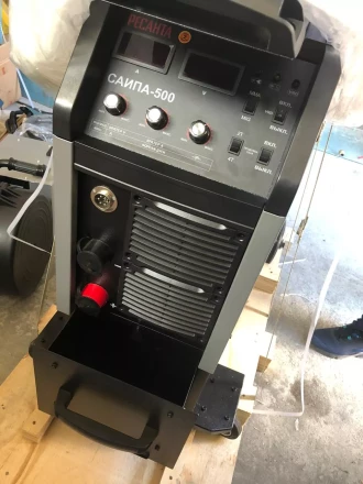 Полуавтоматический сварочный аппарат инверторный Ресанта САИПА-500 купить в Магнитогорске