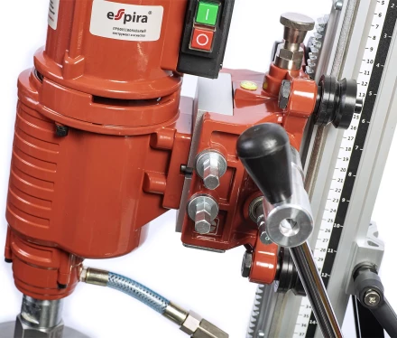 Установка алмазного бурения ESPIRA DDC-255-F4 (220В, 50/6Гц, ном.вх. мощн 4350 W, max ф250 мм, вес 44 кг), 400213 купить в Магнитогорске