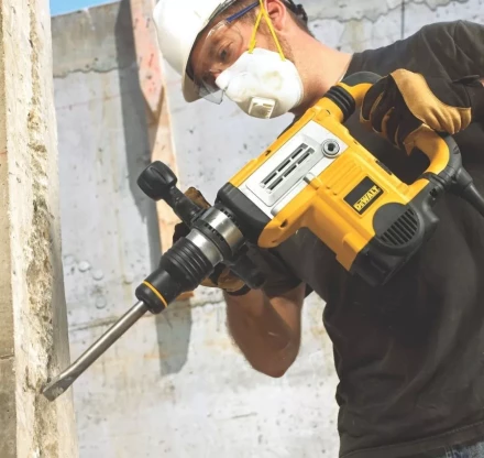 Молоток отбойный D 25831 К DeWalt купить в Магнитогорске