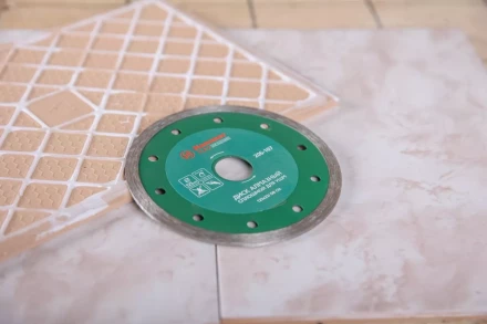 Круг алмазный HAMMER Ф125х22мм по керамике (206-107 DB CN) купить в Магнитогорске