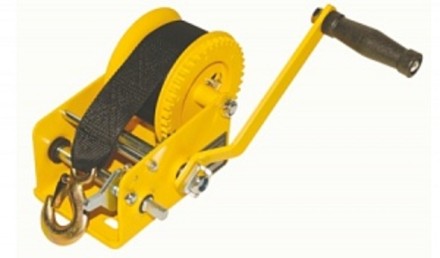 Лебедка ручная LRB 2500, 1134 кг, лента 10 м. LB купить в Магнитогорске