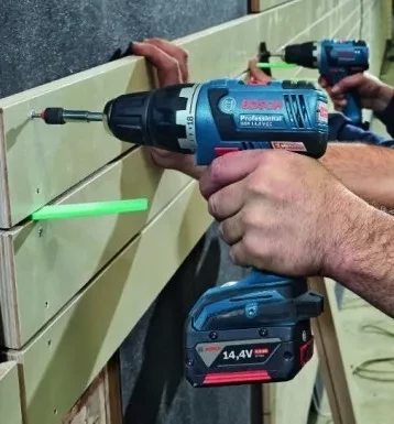 Дрель-шуруповерт аккумуляторная BOSCH GSB 14.4 V-EC ударная купить в Магнитогорске