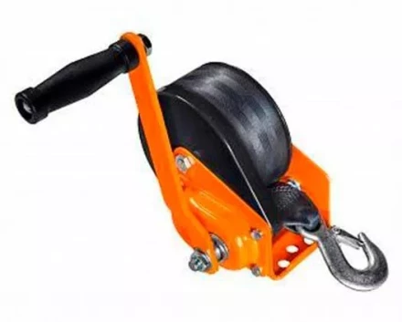 Лебедка ручная барабанная с тормозом Magnus-Profi LRT-800, 800 кг, лента 10 м купить в Магнитогорске