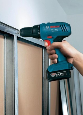 Аккумуляторная дрель-шуруповерт BOSCH GSR 1440-Li купить в Магнитогорске