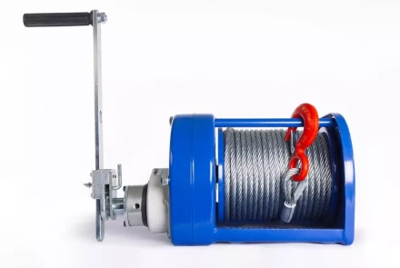 Лебедка ручная TOR ЛТ-2 (JHW) г/п 2,0 т длина троса 40 м 11321 купить в Магнитогорске