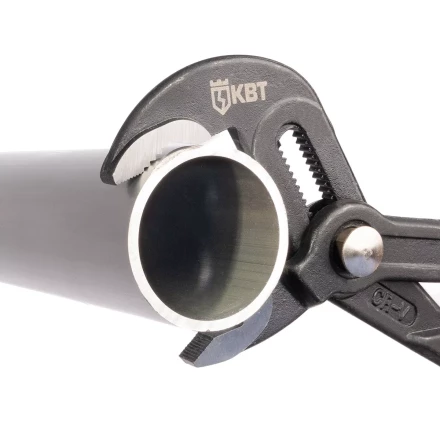 Клещи переставные КВТ с кнопочной самофиксацией 180 мм (85282) купить в Магнитогорске