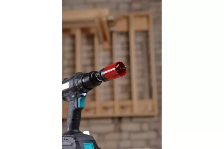 Коронка биметаллическая HAMMER Ф38х38мм 5/8" BiMETALL (224-008) купить в Магнитогорске