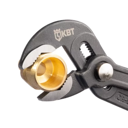 Набор переставных клещей КВТ НПК-02 с кнопочной фиксацией (92053) купить в Магнитогорске