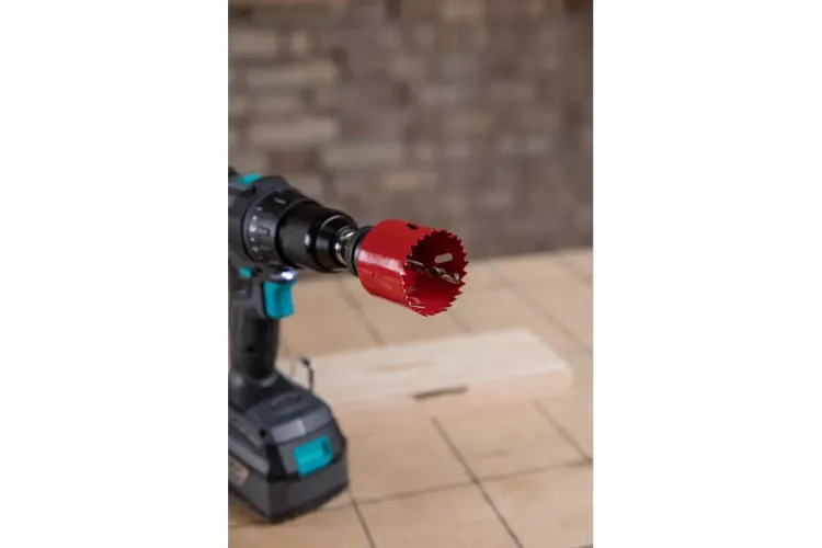 Коронка биметаллическая HAMMER Ф51х38мм 5/8" BiMETALL (224-010) купить в Магнитогорске