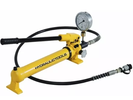 Насос гидравлический односторонний TOR HHB-700B 3,2 л (ручной) 1004827 купить в Магнитогорске