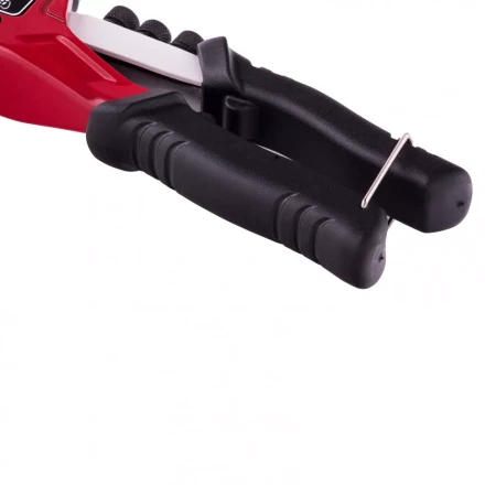 Заклепочник литой 200 мм заклепки 2,4-3,2-4,0-4,8 мм Pro Matrix 40546 купить в Магнитогорске